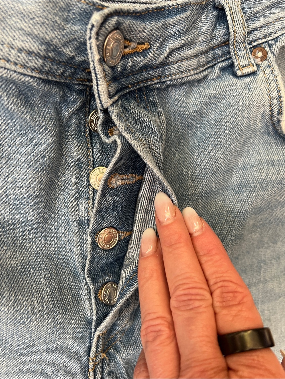We The Free People Maggie Ripped Cropped Jeans Womens 31 Midrise Straight - Picture 4 of 12